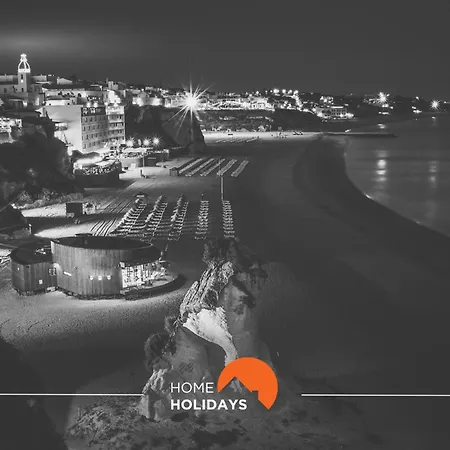 #230 A Flor Flat By Holidays Apartmán