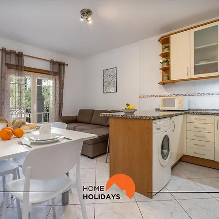 #230 A Flor Flat By Holidays Apartman